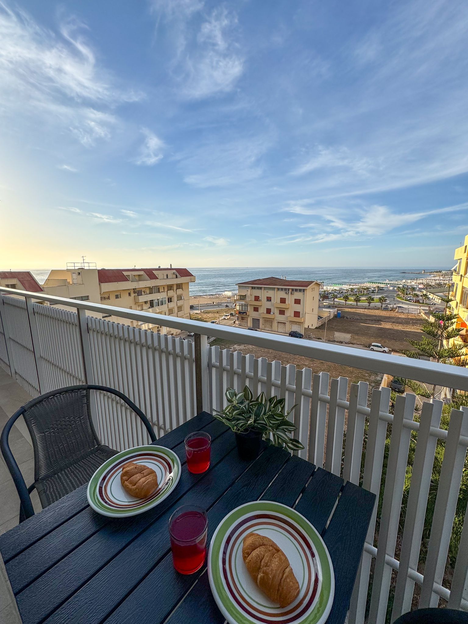Vista Mare dal Balcone